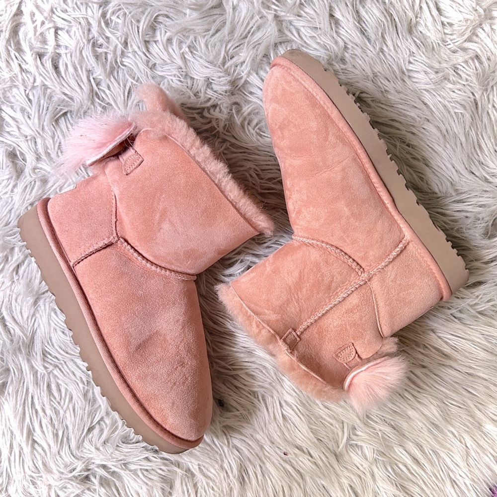 Women’s Pink Fluff Bow Low Boot Uggs
